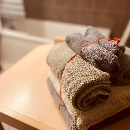 Caenee: Naturist Retreat With Vintage And Jacuzzi Paillote *